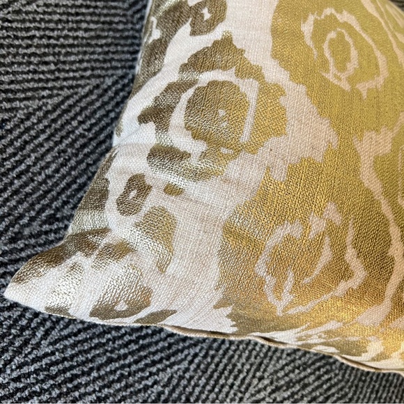 ✨ Gold Foil IKAT Anthropologie Pillow ✨ - Picture 3 of 5